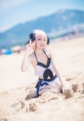 长大的世界没有童话